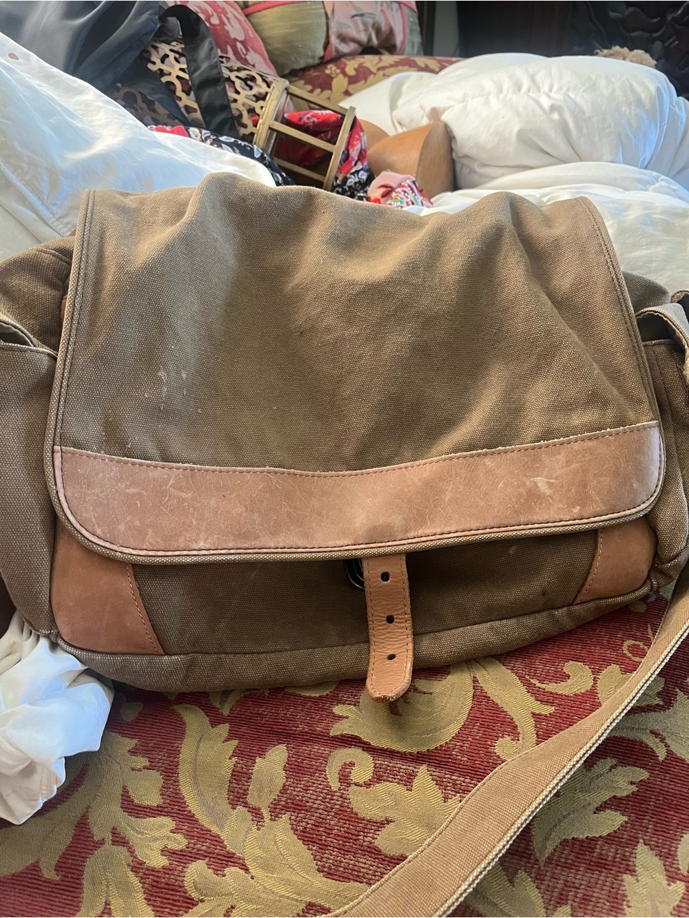 L L Bean Canvas Messenger Bag in Brown - Classic Crossbody